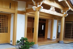 Gyokuzo-in-Entrance