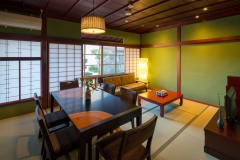 Hisago-Uma-Interior