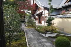 www.rediscovertours.co-japan-Ryogenin-6