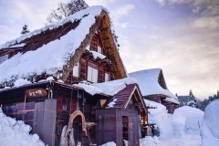 Yomoshiro-Building