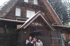 Yomoshiro-Staff2